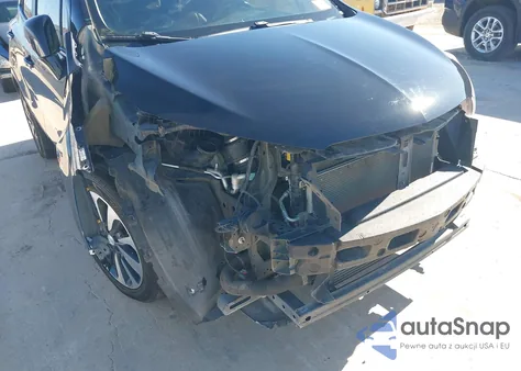 2019 Buick Encore Essence z USA, uszkodzony, nr VIN KL4CJCSM4KB946907